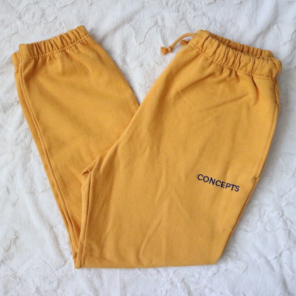 Concepts Yellow Fleece Sweatpants